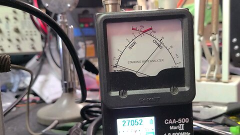 back-feed tuning a Johnson Viking Valiant with antenna analyzer