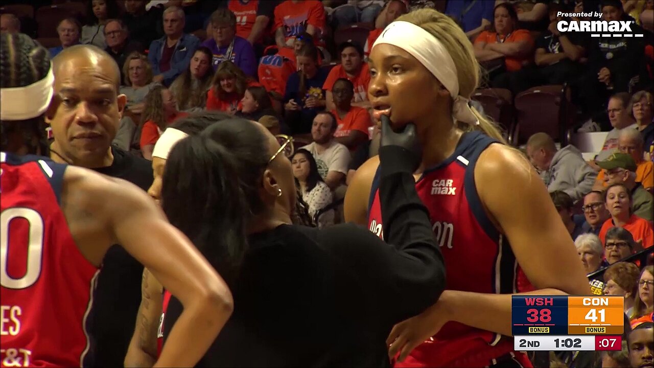 Rookie Kiki Iriafen takes hit to mouth | WNBA womens basketball