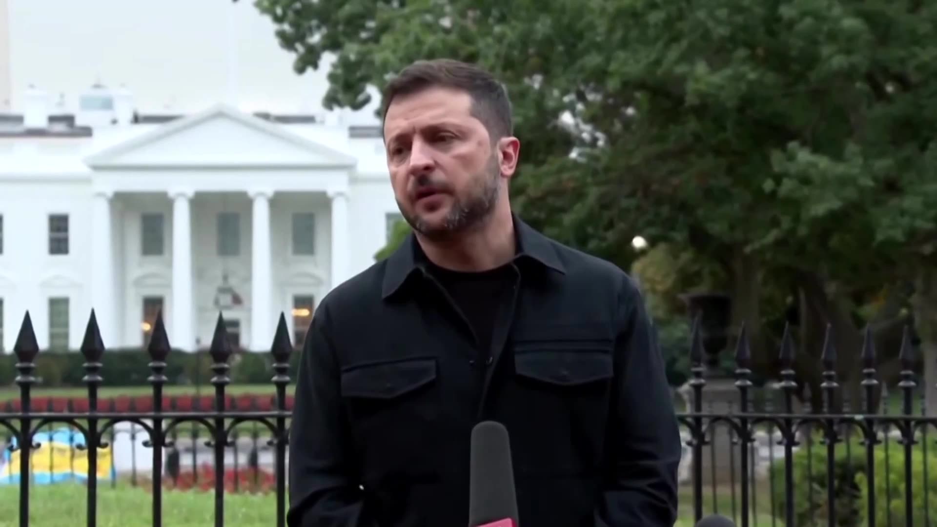 Zelenskiy says he's 'ready' for trilateral meeting with Russia's Putin