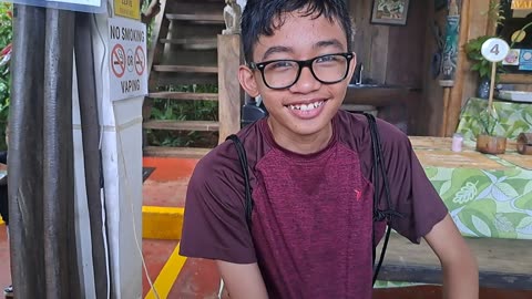 I ATE WOOD WORMS IN PALAWAN