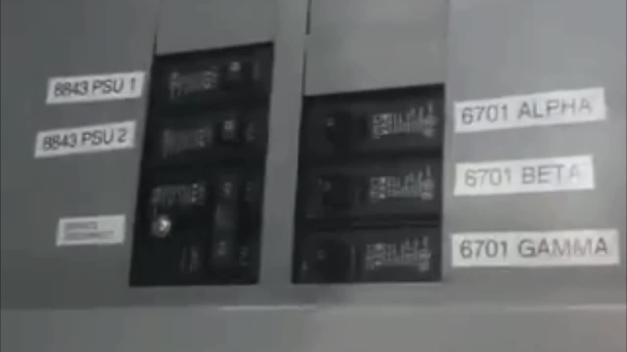 5G BEAMED KILLER WAVES - Reloaded from Julian Assange