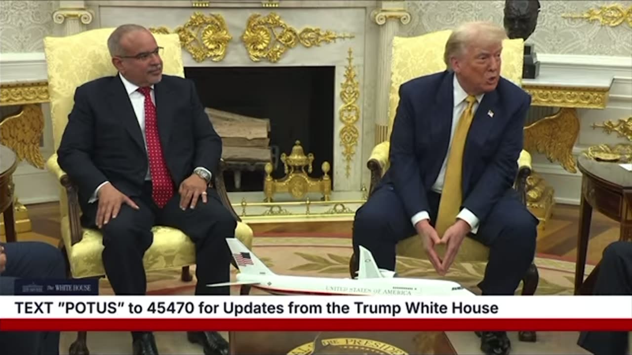 Trump defends Pam Bondi says “republicans got duped”