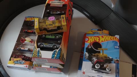 Diecast Hunt 'n' Haul - February 2025