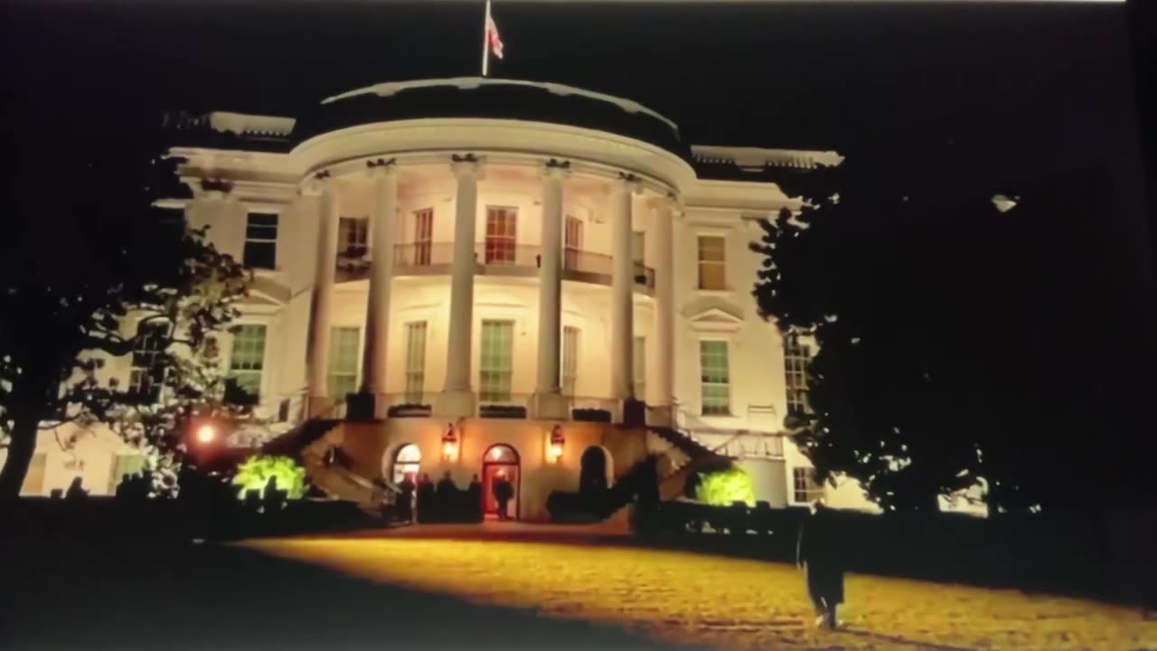 ⭐️⭐️🇺🇸 FOR THE MASSES. USA 🇺🇸⭐️⭐️ Beautiful background song.