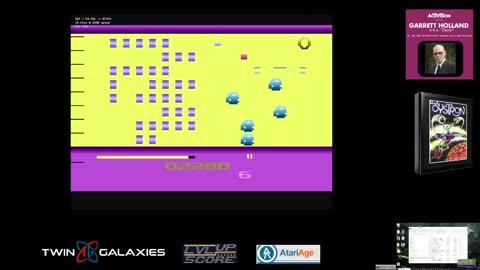 Atari 2600 EMU - Oystron - Game 1 B/* - 7,330