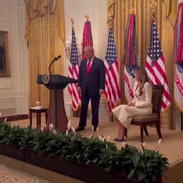 A reception was held yesterday in the White House before the 250th