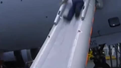 Emergency inflatable slides