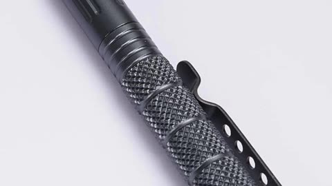 Caneta Tática
