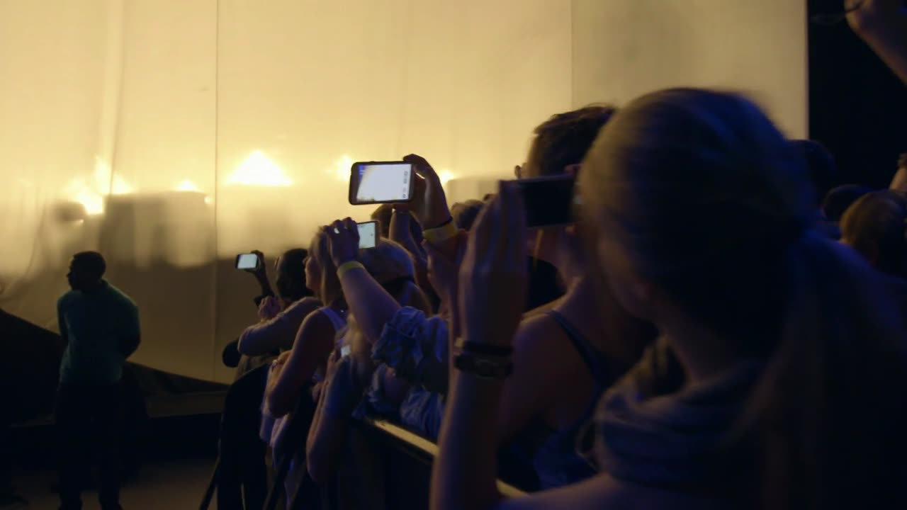 Light It Up - OneRepublic (live)