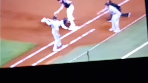 Horrendous first base baserunning blunder