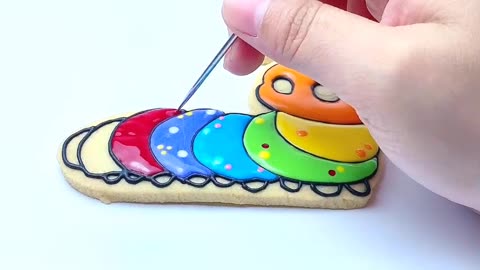 DIY Rainbow Caterpillar Cookies - Quick & Cute