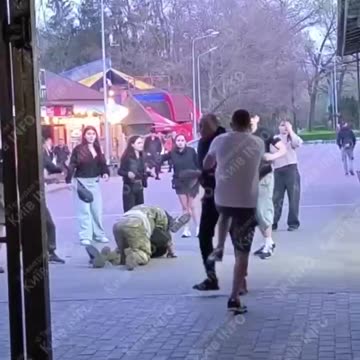 In Kiev, a Group of Teenagers Beat Up a TCC Man