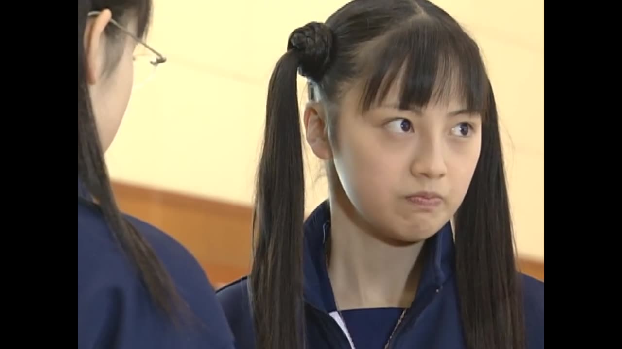 Usagi & Mamoru sailor moon live action act 29 Mio kicks Usagi at school