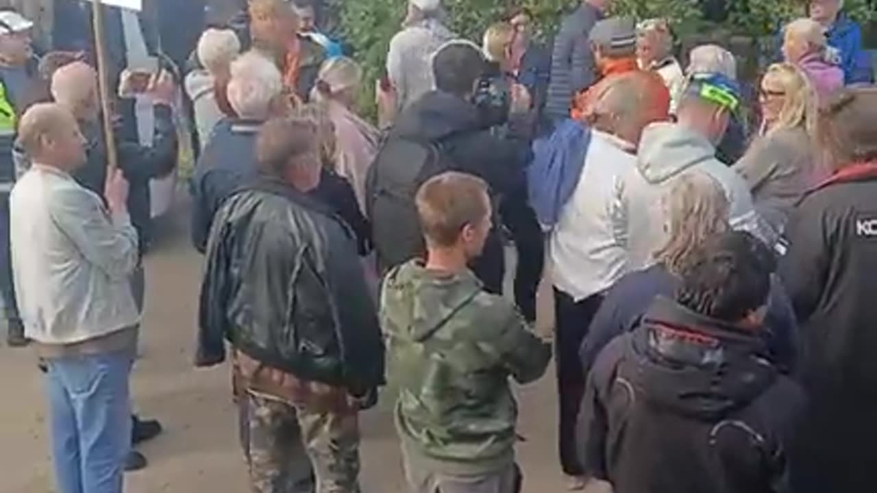 "SIGADE REVOLUTSIOON" 2.päev- Rahvas nõuab selgitusi!