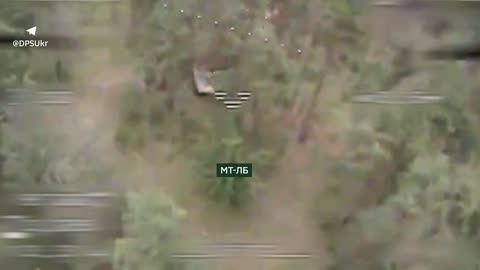 💥Border guards-UAV operators hit 2 enemy armored MT-LBs and a passenger car in the South,