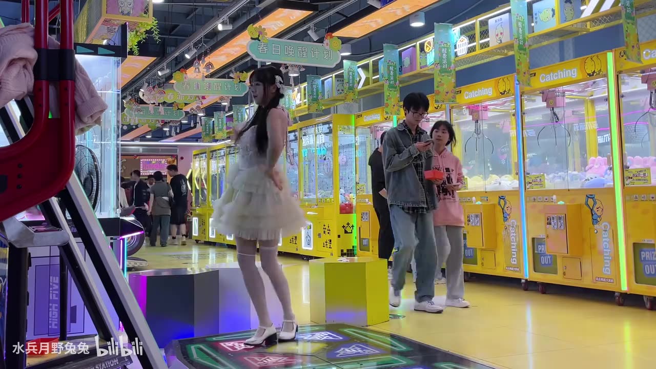 Sweet First Love Vibes 🍓 Dancing in a Puffy Skirt & White Tights