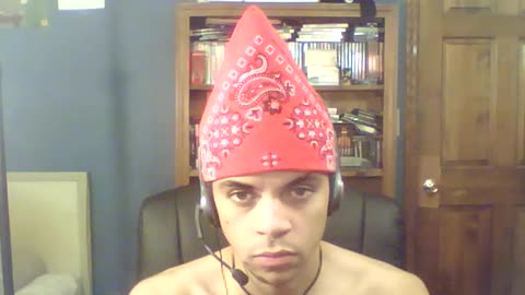 2016 04 04 - LIVE on YouNow April 4, 2016 Joe Winko