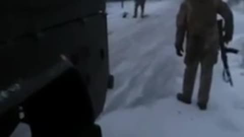 🇺🇦 "Do not lay, do not take"