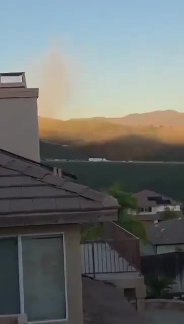 13 H Ago Shelter-in-place order issued amid reports of gas line explosion near 5 Freeway in Castaic