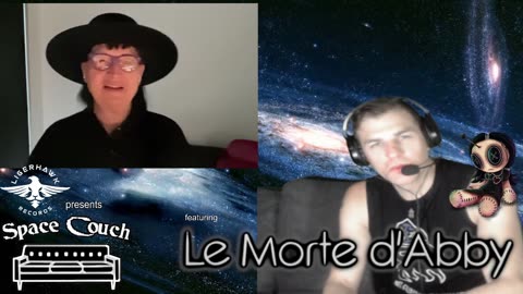 245 - Space Couch w/ LE MORTE D'ABBY
