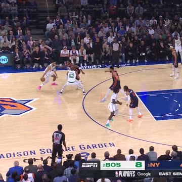 NBA - DERRICK WHITE 3 🪣