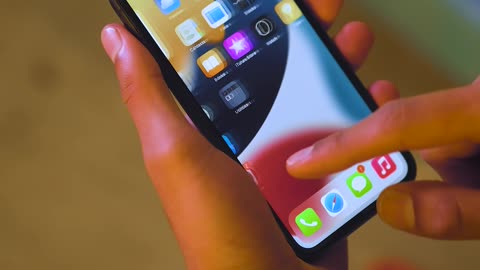 THICKEST vs THINNEST Phone Case!