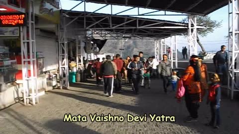 Mata Vaishno Devi Yatra- Complete Trekking and Darshan Experience