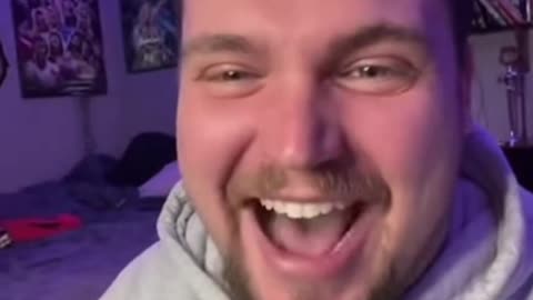 FANS REACT: Lee Vang Knocks Out Skud Sidious