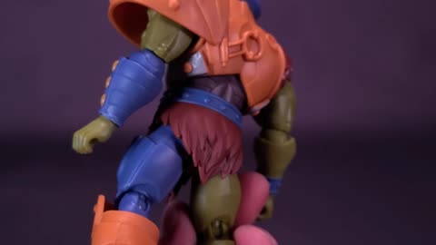 Mattel Masters Of The Universe Cartoon Collection 2000X Man-At-Arms Figure Review