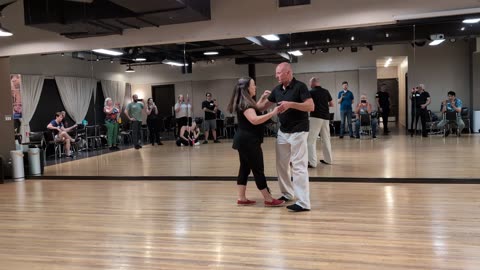 West Coast Swing @ Studio 22 with Wes Neese 20250716 215926626
