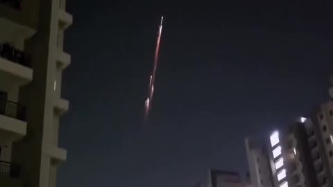 🤯✨ Rare Meteor Lights Up Delhi Sky! | FeedMyCuriosity