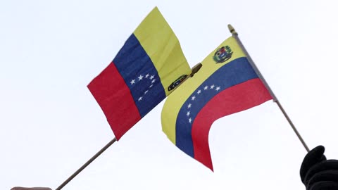 Safe-haven gold pushed to one-week high by US-Venezuela conflict