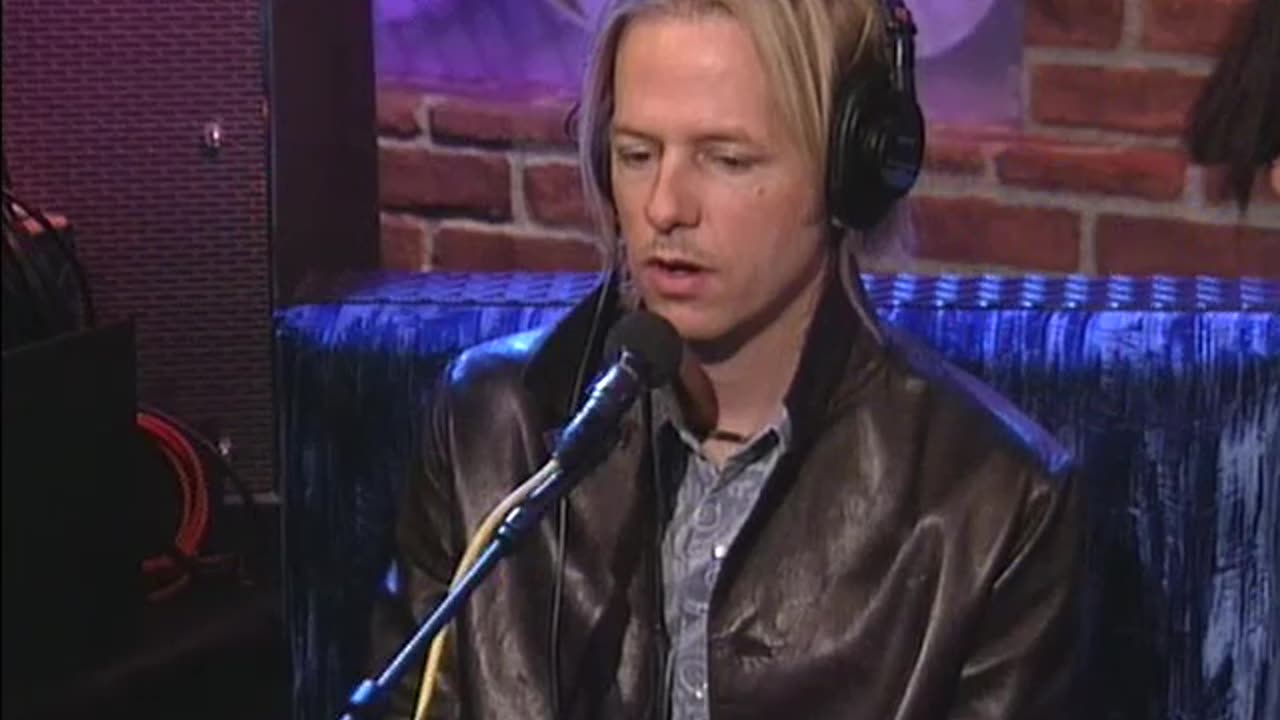 David Spade & Crew Take Sleaze Quiz - 10-31-01