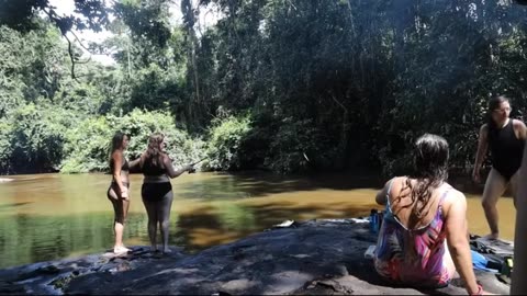🌿 8 Days Deep in the Amazon – A Wild Adventure! 🏕️🐍