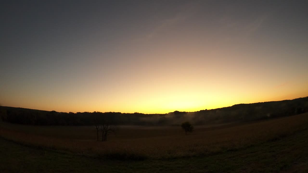 Sun ☀ Rise 10 23 25 36f/2c