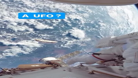 Incredible footage! Real UFO sighting filmed by astronaut