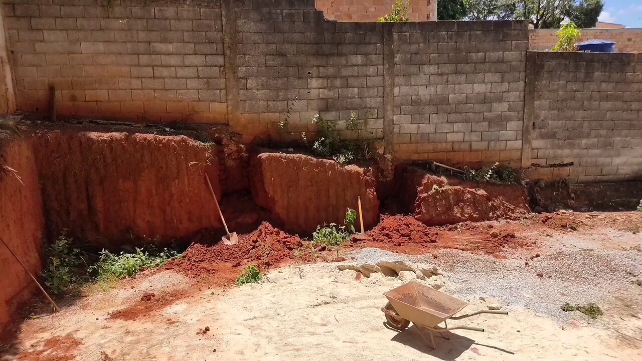 Construction of a new house.