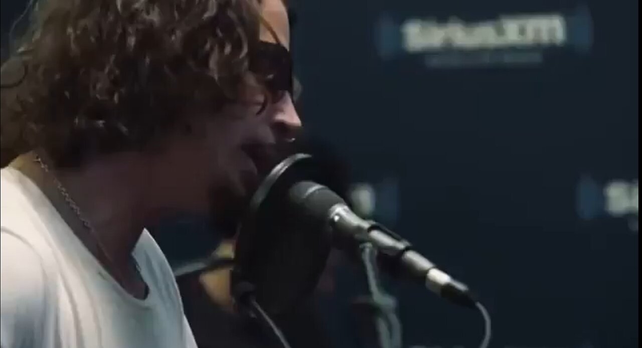 Chris Cornell - Nothing Compares 2 U (2014)
