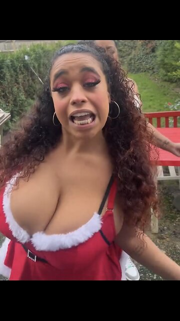 Wait for the second girl