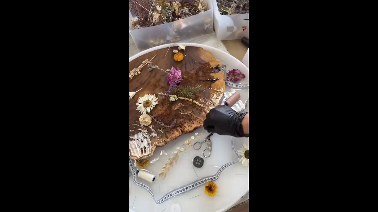 You’ve NEVER Seen Resin Art This Beautiful Before!