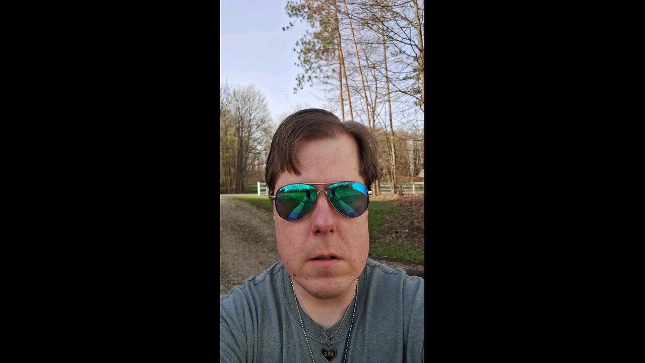 good morning everyone happy Sunday and happy Easter 🐣