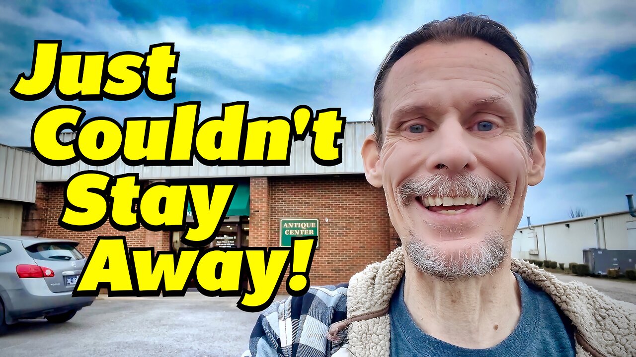 This Antique & Vintage Shopper's Paradise Was Worth a Second Visit!