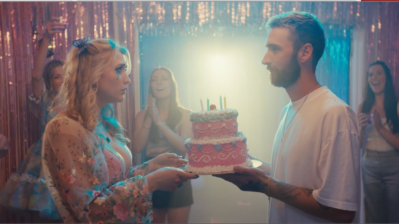 Maddie Ettrich - Party Favor (Music Video) [2023]