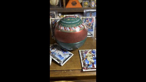 New 2025 #topps Holiday Tin #baseballcards #packopening #toppsholiday #newrelease