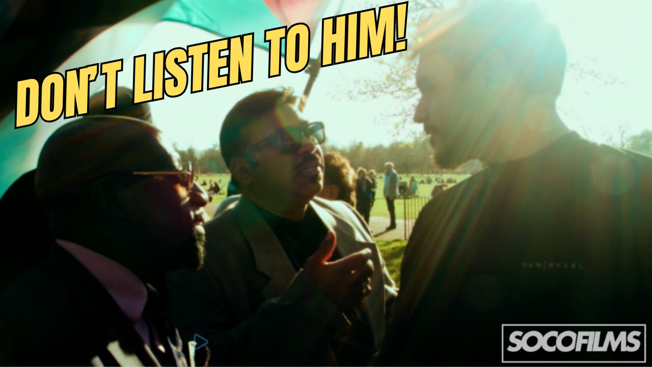 Cool Muslim admits he doesn't know enough about Islam, gets gospelized | (Orlando) | Speakers Corner