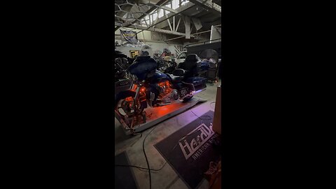 XK glow under lights, Knight Rider mode