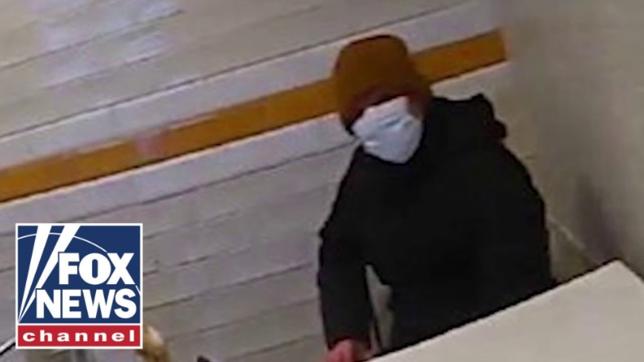 NEW: McDonalds managers 911 call on Mangione revealed