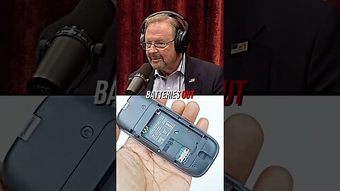 They Don’t Want You Removing Your Phone Battery – Joe Rogan Explains Why