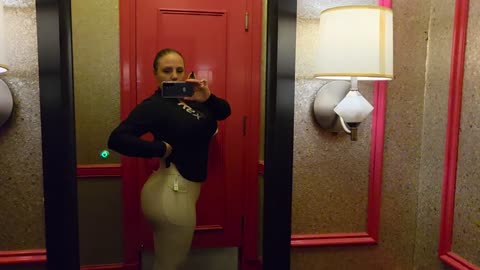 My wife with biggg assss....