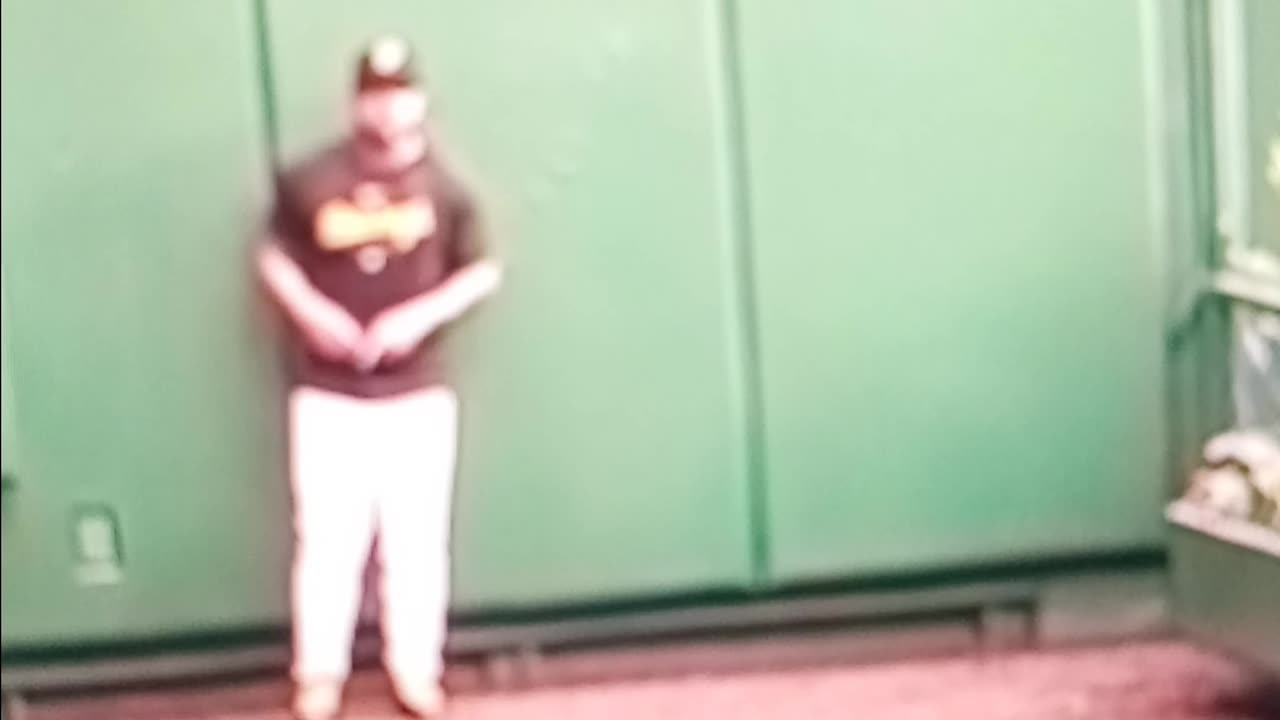 Paul skenes slinging heat